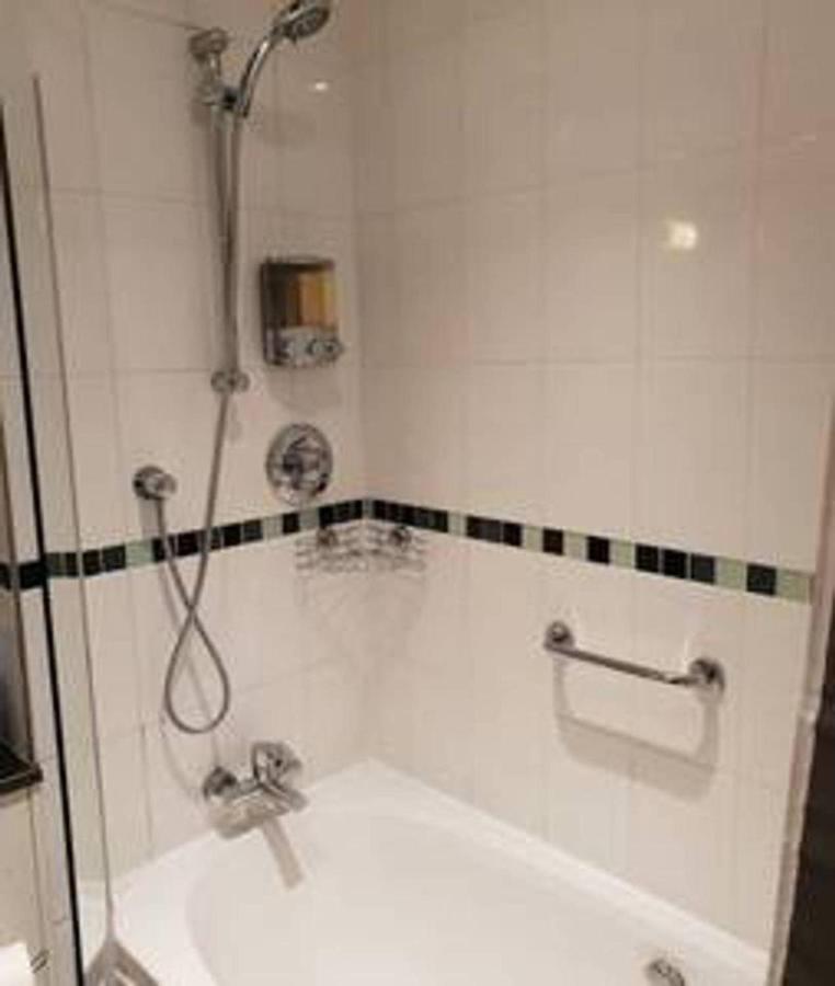 Birmingham Garnet 3-Bedroom Apartment City Centre Zewnętrze zdjęcie